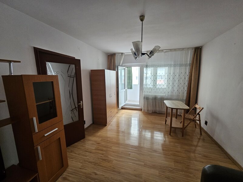 Direct proprietar, ap. 2 cam. Parcul Regina Maria.